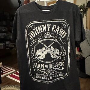 Merch Traffic Johnny Cash Man in Black Tee - Dark Gray
